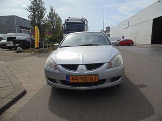 mitsubishi lancer station wagon - 1.6 comfort met airco