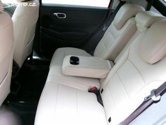 honda hr-v 1.5e:hev elegance exclusive 26