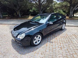 usado-mercedes-benz-c-220-2004-7-990-eur-273-214-km-standvirtual-com