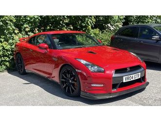 2009 nissan gtr rouge automatique, 6 vitesses conduite à...