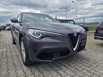 stelvio 2.0 executive q4 280cv
