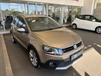 2018-volkswagen-cross-polo-1-2tsi-for-sale