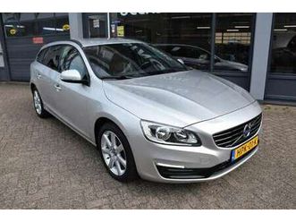 1.5 t2 kinetic , automaat, navi, pdc voor-achter,