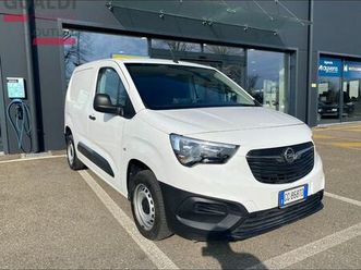 opel combo cargo diesel 1.5d 100cv l1h1 essentia mt5