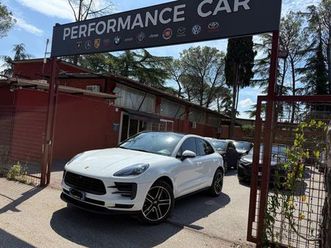 porsche macan 2.0 benzina 245cv tettuccio nevi led sospensioni pdc pelle sedili elettrici kamera