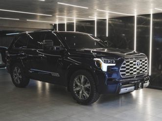 toyota-sequoia-3-4-capstone