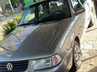 volkswagen-santana-1-8-4p