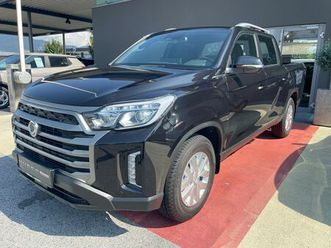 kgm/ssangyong kgm musso grand style diesel at 4x4 vorführwagen