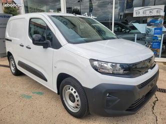 opel combo cargo 19900 ht 1.5 hdi 130 cv eat8 l1h1 light pack premium connect