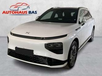 XPENG G9 PERFORMANCE awd-performance-2024-premium-paket-massage