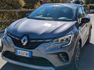 renault-captur-2aserie-160cv-plug-in-intence-2022