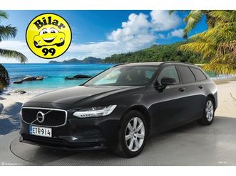 d3-momentum-business-aut