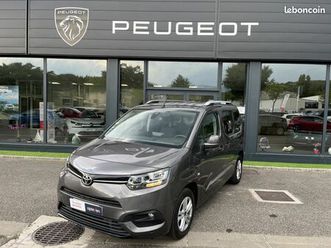 toyota-proace-city-verso-1-5-long-130-d-4d-design