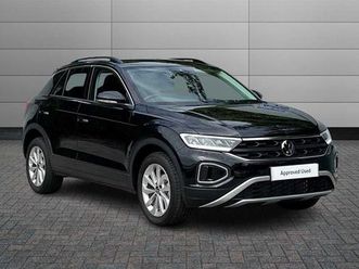 volkswagen t-roc - 1.5 tsi (150ps) match + click and collect