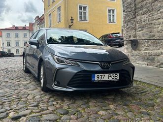 toyota-corolla-1-5-r4-92