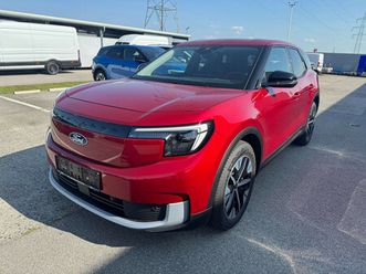 ford explorer 77kwh rwd