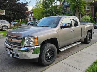 2013 silverado 1500 4x4 low kms mint condition