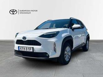 toyota-yaris-cross-1-5-hybrid-active-privatleasing-2995kr-man