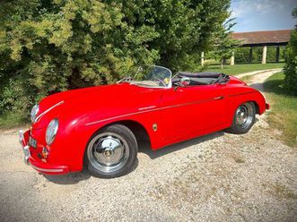 très belle et fidèle réplique de porsche 356 speedster