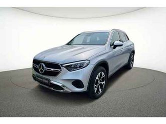 glc-suv-300-e-4matic-business-line