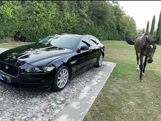 statuetta porcellana di capodimonte