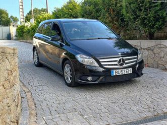 mercedes-benz b 180 cdi novembro/13