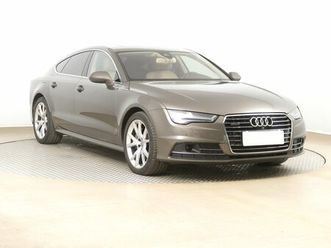 3.0 tdi,2015, automat,4x4,bohatá výbava,led,navi