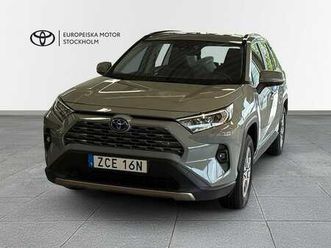 toyota-rav4-2-5-hybrid-awd-i-active-komfortpaket-v-hjul