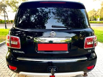 accident-free-v8-full-option-se-titanium-edition-luxury-driving-spacious-eight-seats-used