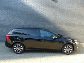 volvo v60 kombi linje svart autom/leder/navi/pdc/ahk