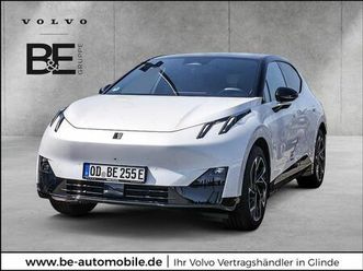 lynk&co 02 200 kw more kamera navi w-lan acc led pano