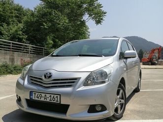 toyota verso 2.0 d4d 2010g