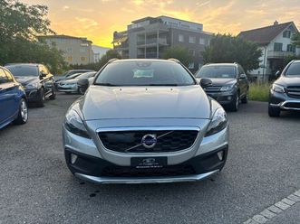 v40 cross country d4 summum geartronic