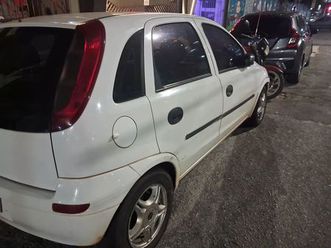 hatchback-1-8-mpfi-8v-102cv-5p