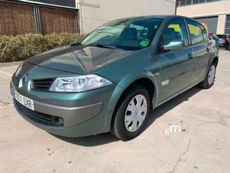 renault-megane-sedan-dynamique-1-6-16v