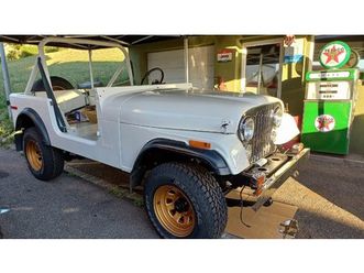 cj-7 v8 laredo vétéran