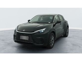 lexus lbx 2wd business hybride essence auto. 2025 - 228 km