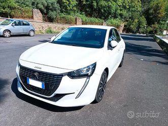 peugeot-208-puretech-100-stop-start-eat8-5-porte-a