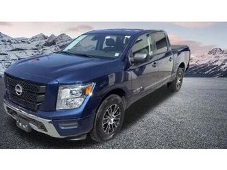 used 2023 nissan titan sv