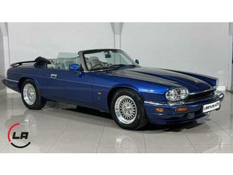 4.0 insignia limited edition convertible 2dr petrol automatic (237 bhp)