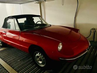 alfa romeo spider - 1974