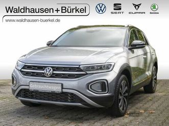 volkswagen t-roc 1.5 tsi dsg style+ahk+rear view klima