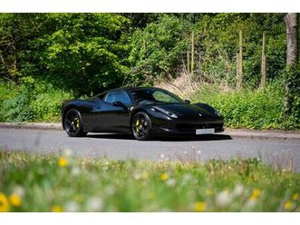 ferrari 458 italia - racing seats - high specification