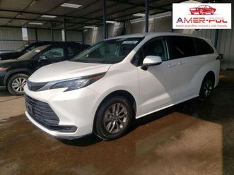 toyota sienna 2023, 2.5l, le, porysowany lakier 2.5 benzyna 189km
