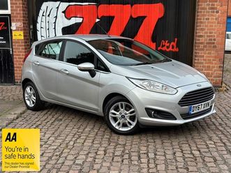 1.0t ecoboost zetec hatchback 5dr petrol powershift euro 6 (100 ps)