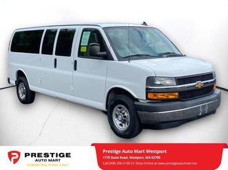 used 2017 chevrolet express 3500 lt
