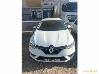 RENAULT MEGANE 1-6-joy