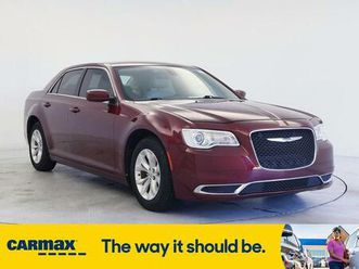 2021-chrysler-300-touring