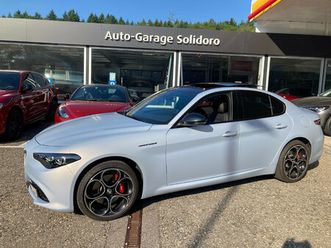giulia 2.0 competizione pack sky q4 at8