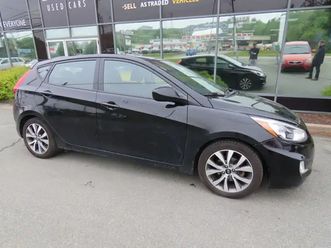 2017-hyundai-accent-se